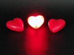 Pins luminosos - corazón 3D con Leds - Pack de 3 u. - Imagen 6