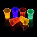 Vasos fluorescentes para 'chupitos' - Pack de 16 u.